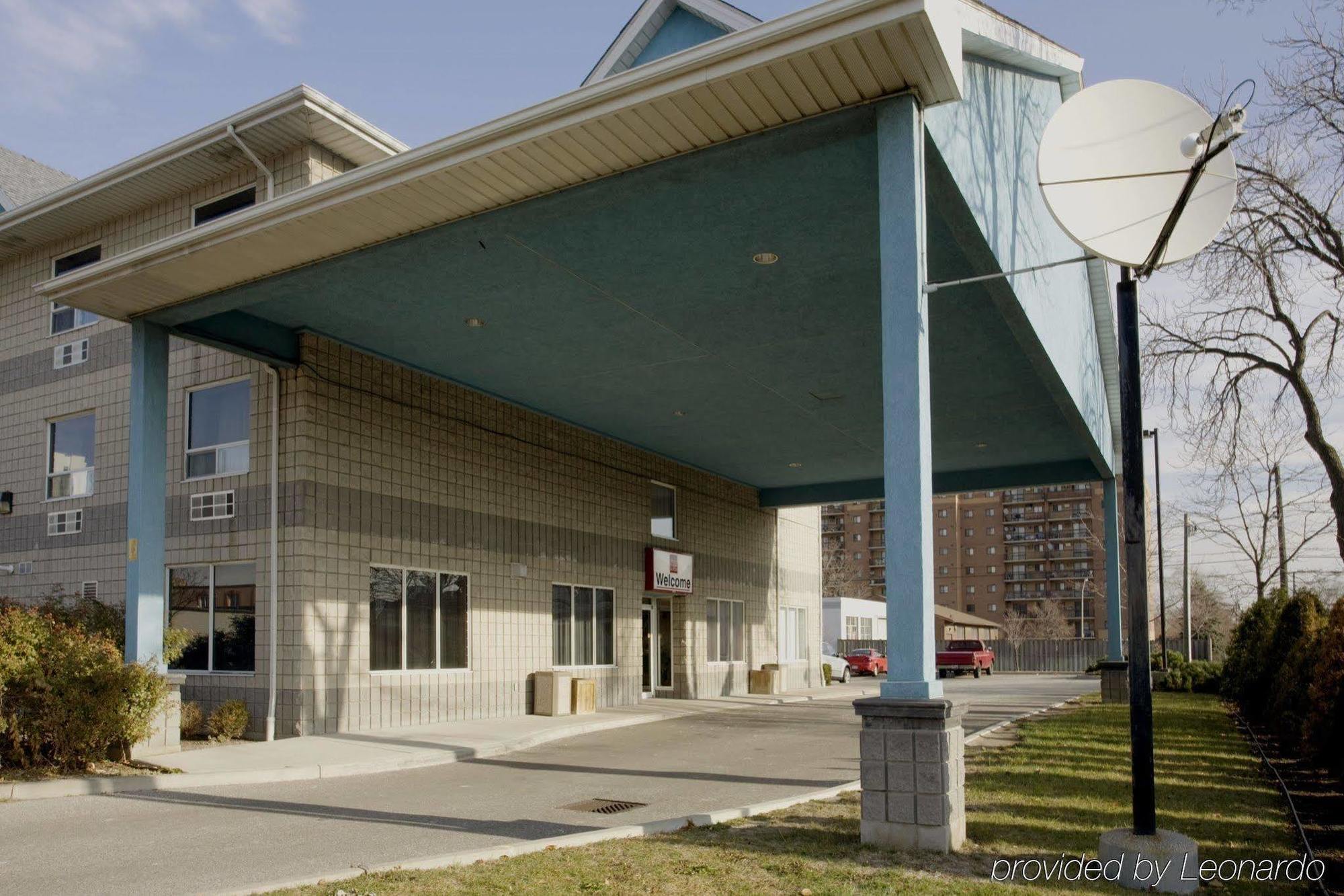 Comfort Suites Downtown Windsor Kültér fotó