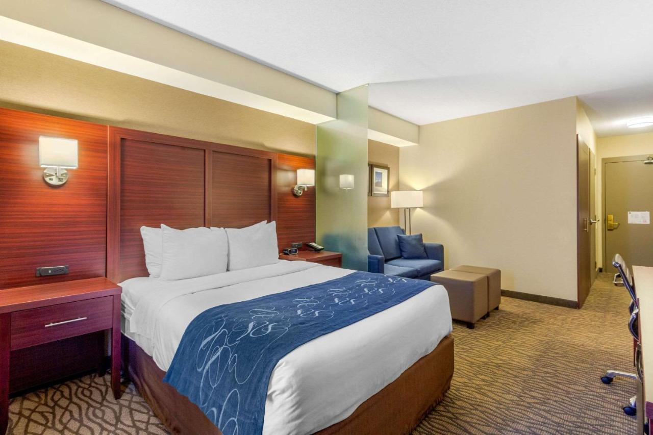 Comfort Suites Downtown Windsor Kültér fotó