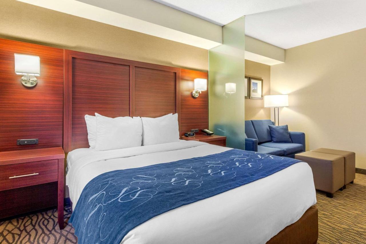 Comfort Suites Downtown Windsor Kültér fotó